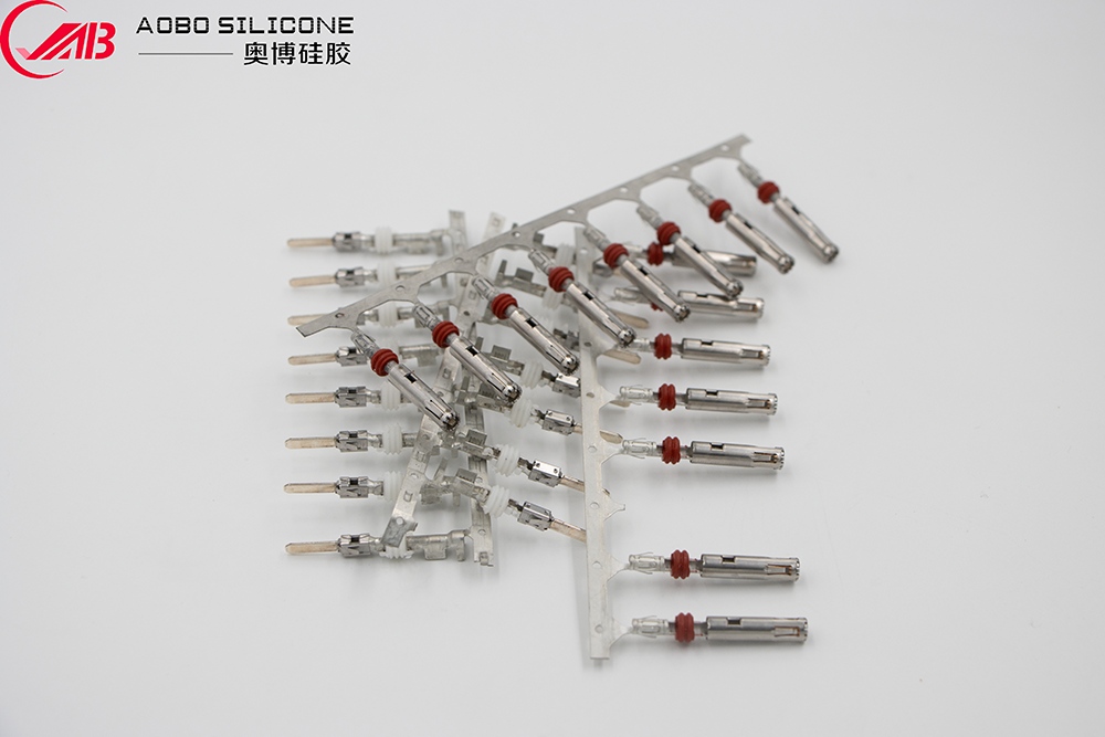 Thiết bị đầu cuối cao su silicon lỏng ô tô